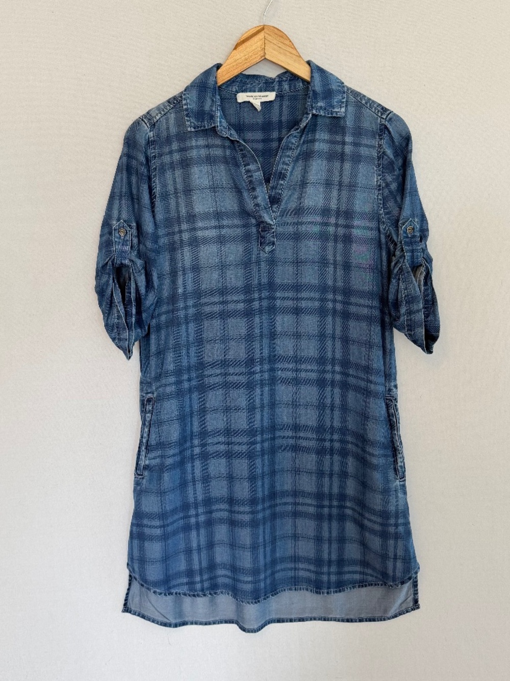 BEACHLUNCHLOUNGE Women’s Small 100% Lyocell Chambray Blue Plaid Shirt Dress